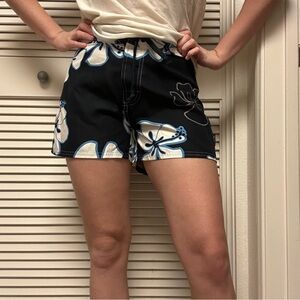 Black Hibiscus Print High Waist Women's Board Shorts